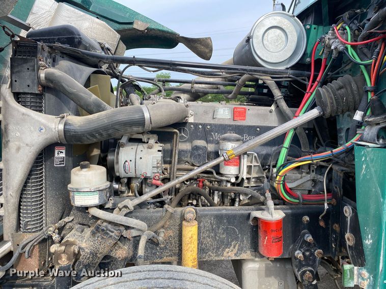 image for item DL7219 2007 Freightliner Classic 120  rollback truck