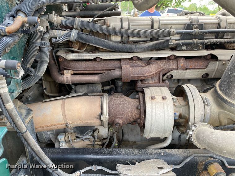 image for item DL7219 2007 Freightliner Classic 120  rollback truck