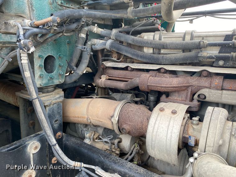 image for item DL7219 2007 Freightliner Classic 120  rollback truck