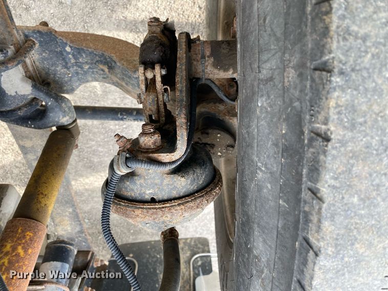 image for item DL7219 2007 Freightliner Classic 120  rollback truck