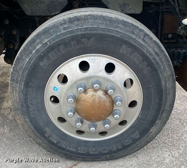 image for item DL7219 2007 Freightliner Classic 120  rollback truck