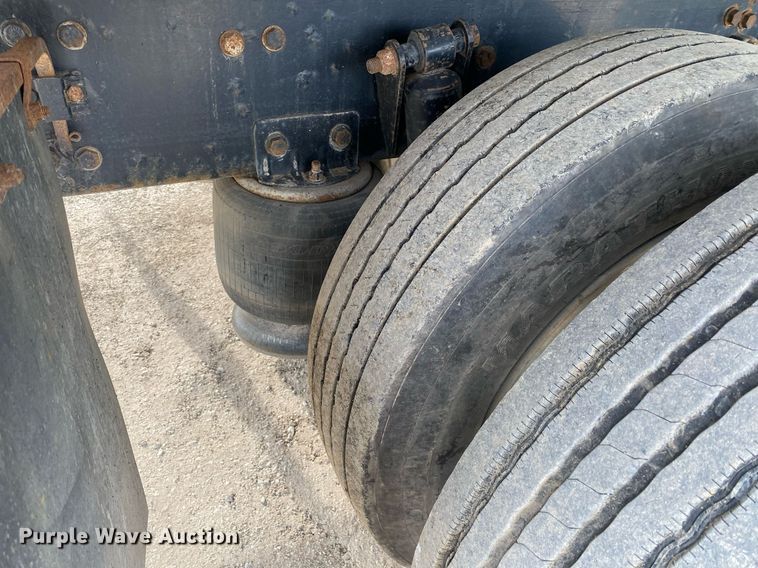 image for item DL7219 2007 Freightliner Classic 120  rollback truck