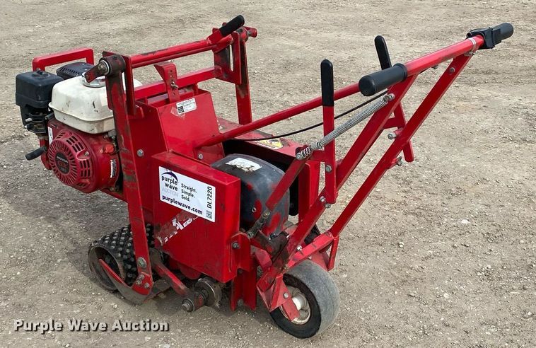 image for item DL7220 Classen SC-18  sod cutter