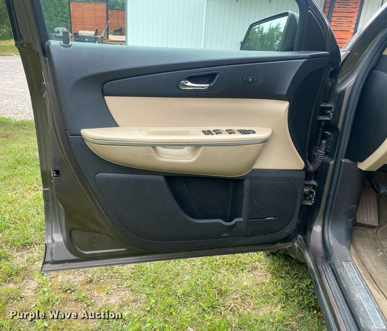 image for item DL7231 2010 GMC Acadia  SUV