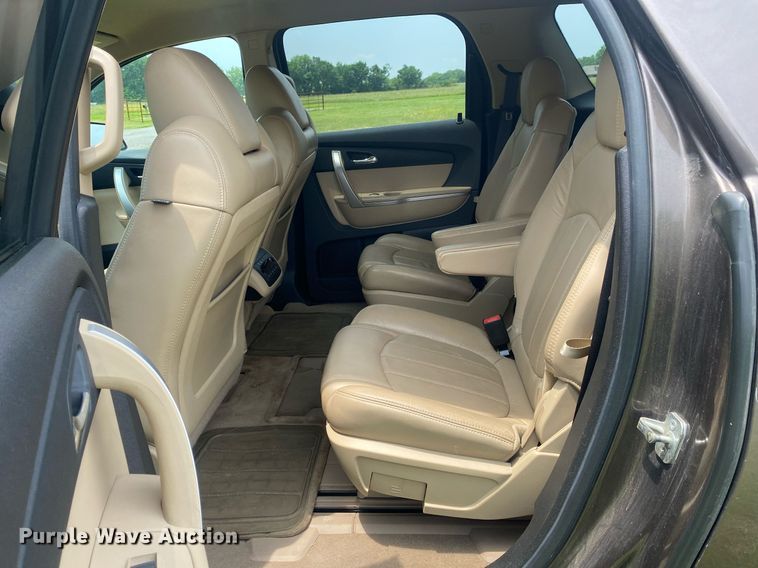 image for item DL7231 2010 GMC Acadia  SUV