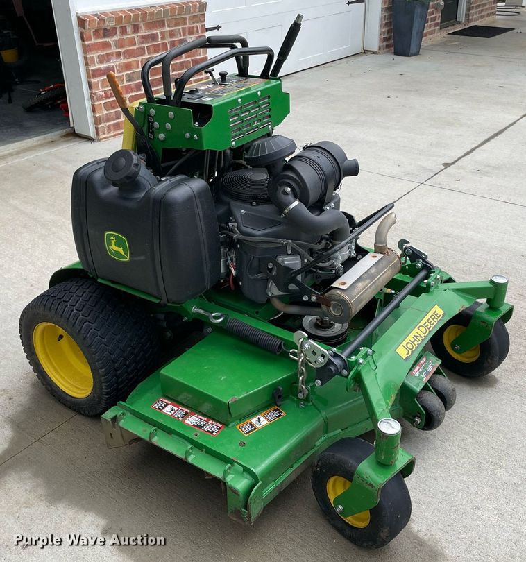 image for item DM0251 2018 John Deere 652M  ZTR lawn mower