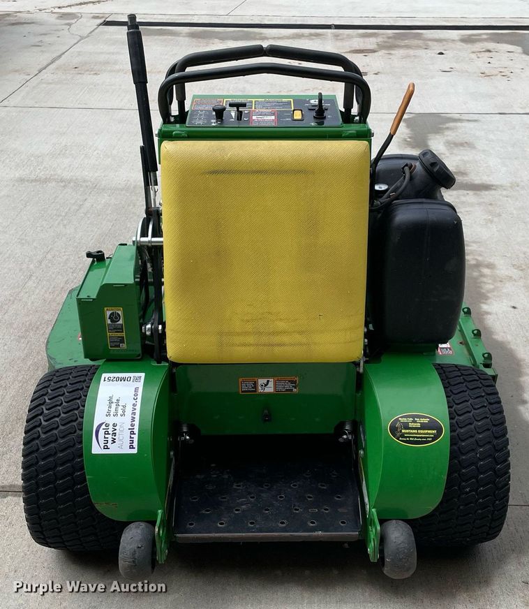 image for item DM0251 2018 John Deere 652M  ZTR lawn mower