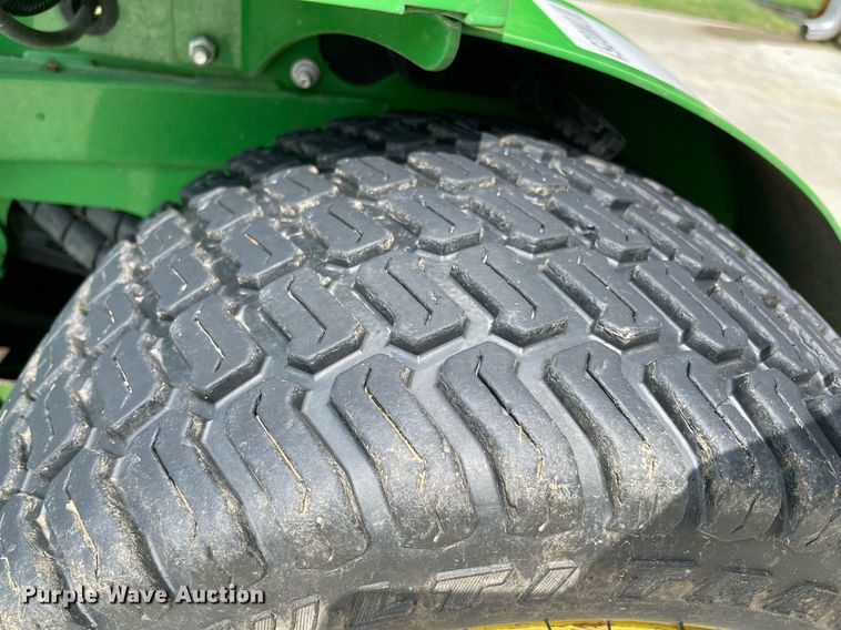 image for item DM0251 2018 John Deere 652M  ZTR lawn mower