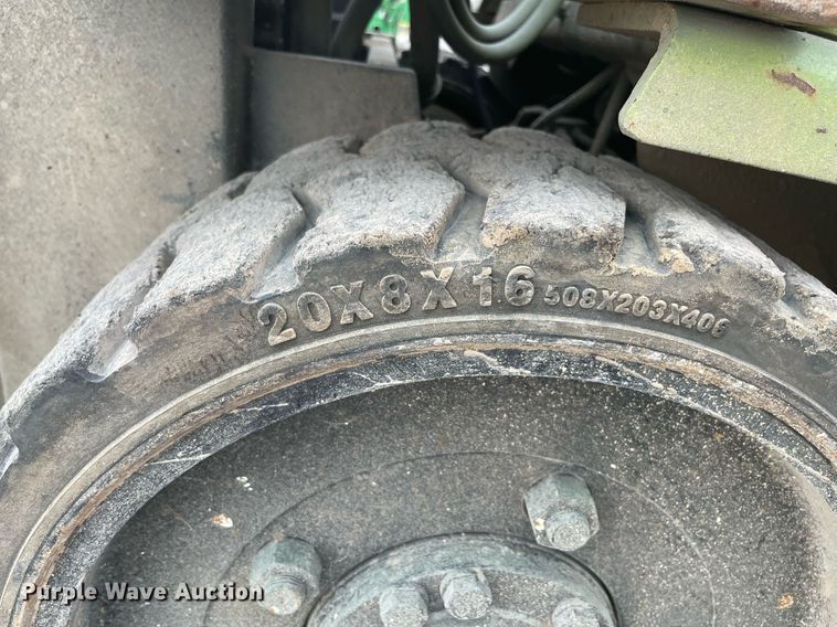 image for item DM0252 Clark GCS25MB  forklift