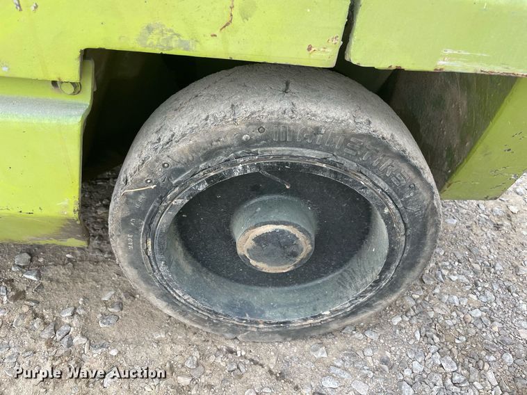 image for item DM0252 Clark GCS25MB  forklift