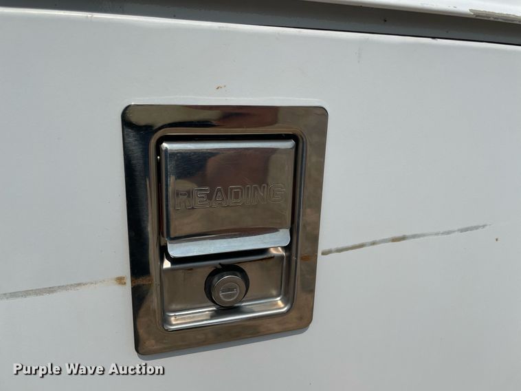 image for item DM0254 2019 Ford F350 Super Duty  SuperCab utility bed pickup truck