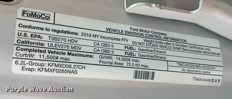 image for item DM0254 2019 Ford F350 Super Duty  SuperCab utility bed pickup truck