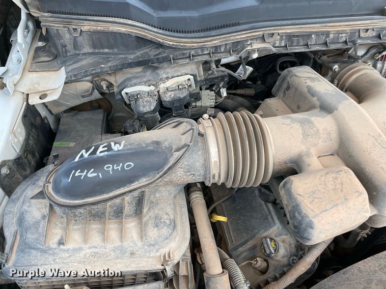 image for item DM0255 2018 Ford F250 Super Duty  SuperCab utility bed pickup truck