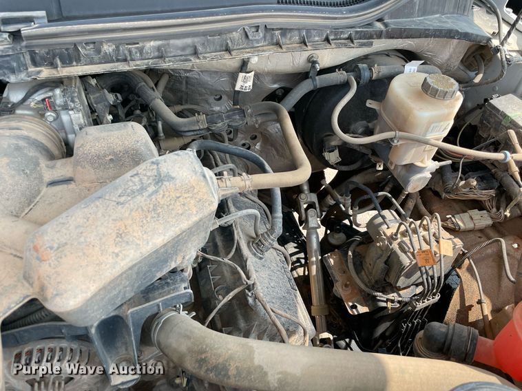 image for item DM0255 2018 Ford F250 Super Duty  SuperCab utility bed pickup truck