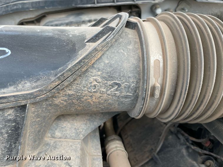 image for item DM0255 2018 Ford F250 Super Duty  SuperCab utility bed pickup truck