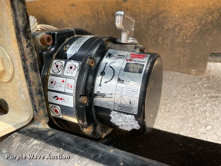 image for item DM0256 2016 Ford F550  SuperCab flatbed truck