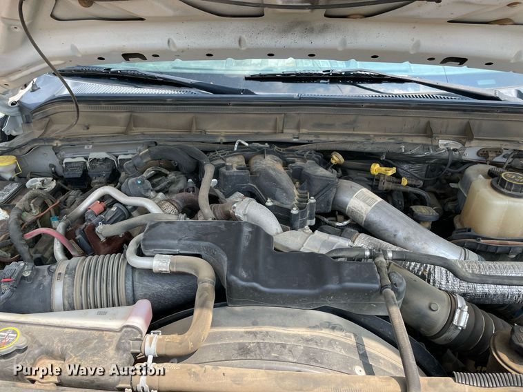 image for item DM0256 2016 Ford F550  SuperCab flatbed truck