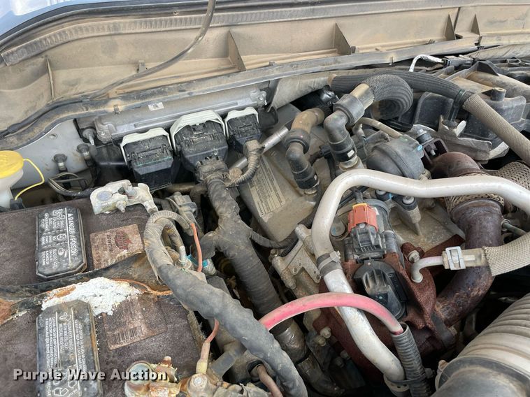 image for item DM0256 2016 Ford F550  SuperCab flatbed truck