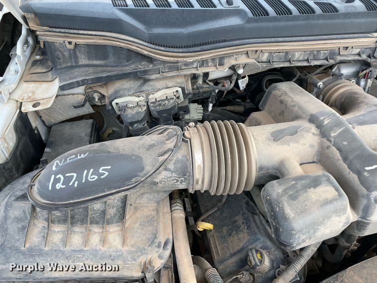 image for item DM0257 2018 Ford F350 Super Duty  SuperCab utility bed pickup truck