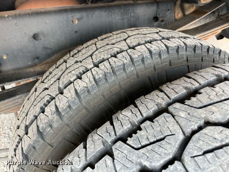 image for item DM0257 2018 Ford F350 Super Duty  SuperCab utility bed pickup truck