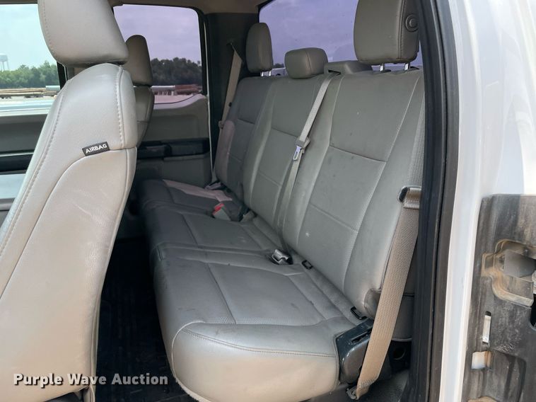 image for item DM0261 2017 Ford F350 Super Duty  SuperCab utility bed pickup truck