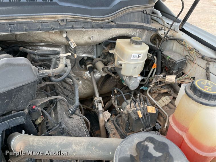 image for item DM0261 2017 Ford F350 Super Duty  SuperCab utility bed pickup truck