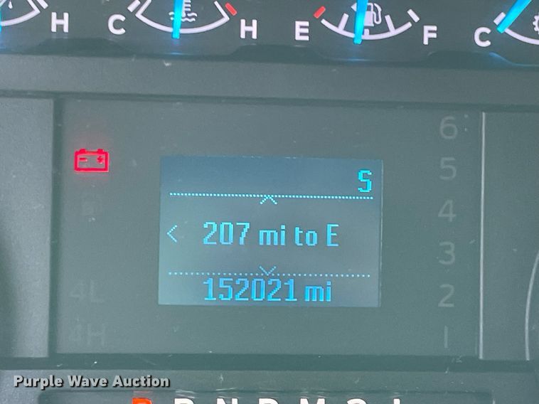 image for item DM0262 2017  Ford F350 Super Duty  SuperCab utility bed pickup truck