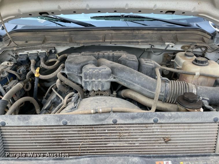 image for item DM0263 2016 Ford F350 Super Duty  SuperCab utility bed pickup truck