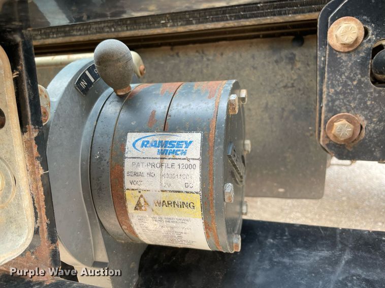 image for item DM0263 2016 Ford F350 Super Duty  SuperCab utility bed pickup truck