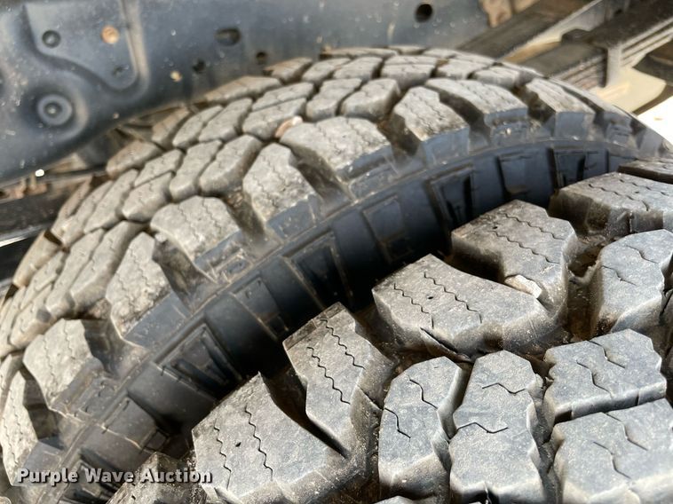 image for item DM0263 2016 Ford F350 Super Duty  SuperCab utility bed pickup truck