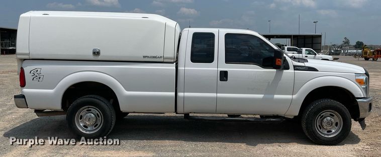 image for item DM0264 2016 Ford F250 Super Duty  SuperCab pickup truck