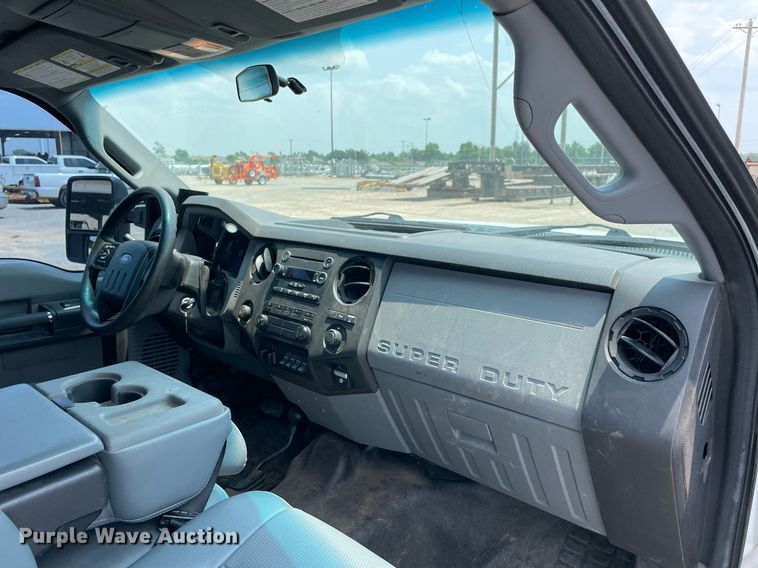 image for item DM0264 2016 Ford F250 Super Duty  SuperCab pickup truck