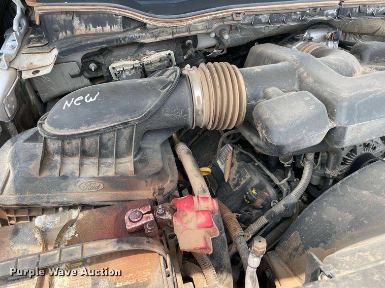 image for item DM0266 2018 Ford F350 Super Duty  SuperCab utility bed pickup truck