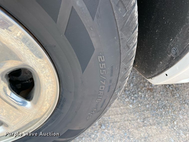 image for item DM0267 2004 Chevrolet Silverado 1500  pickup truck