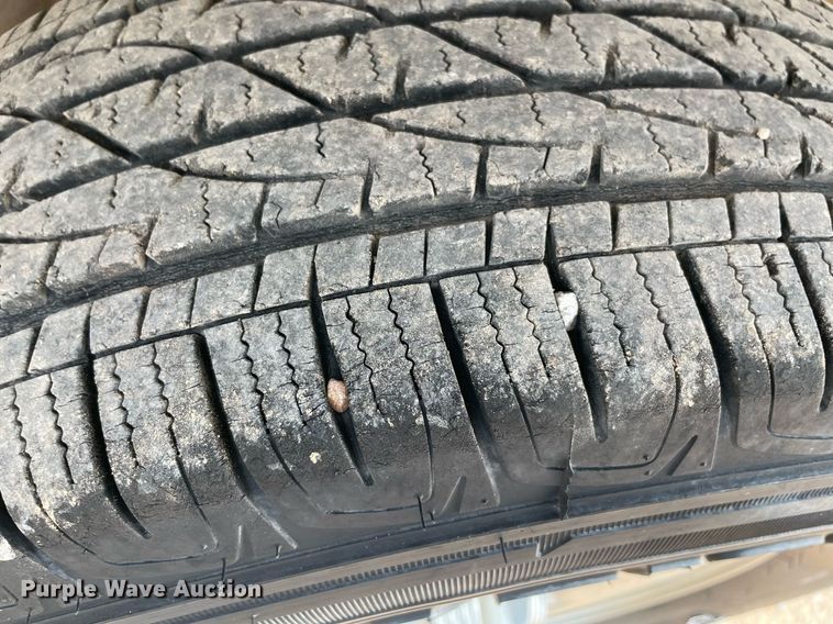 image for item DM0267 2004 Chevrolet Silverado 1500  pickup truck