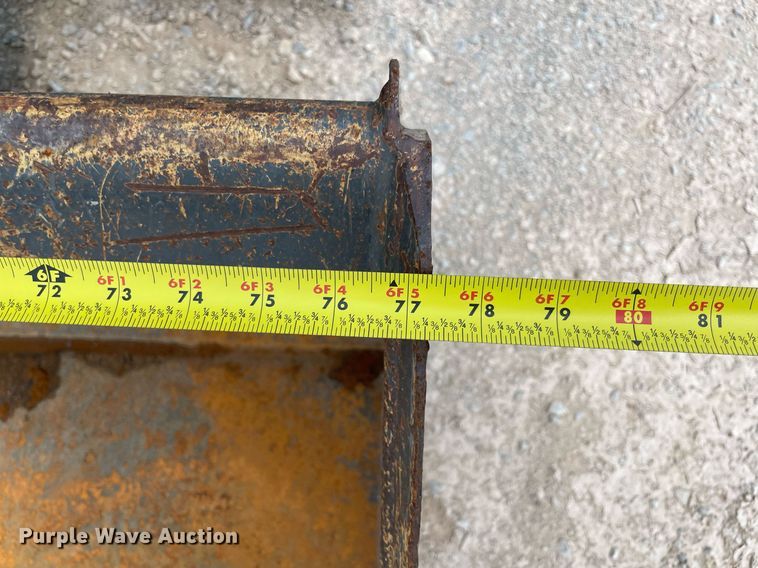 image for item DM0268 2013 New Holland C232  tracked skid steer loader