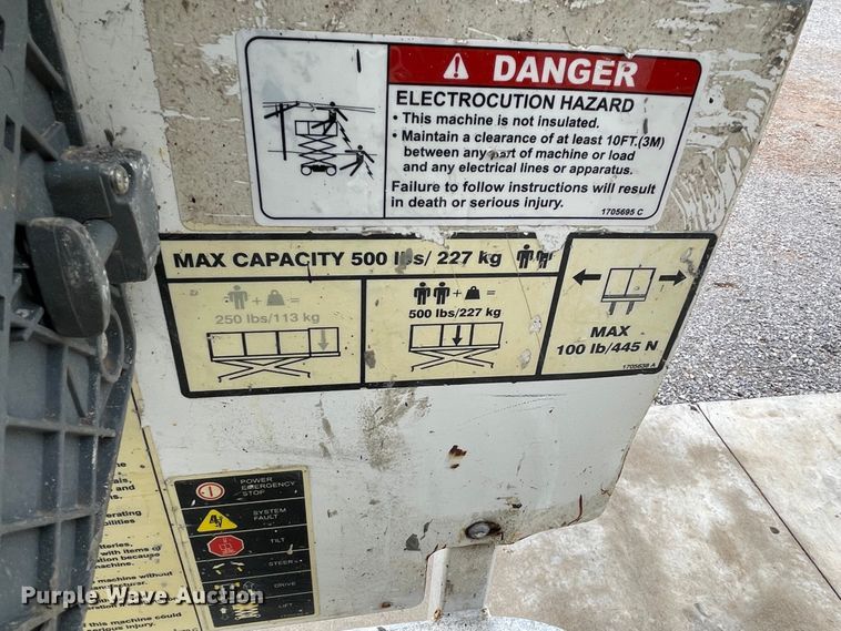 image for item DM0269 JLG 1930ES  scissor lift