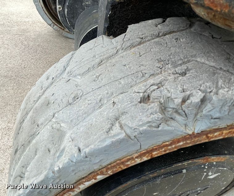 image for item DM0269 JLG 1930ES  scissor lift