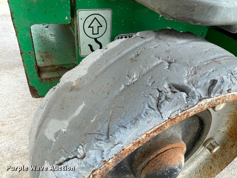 image for item DM0269 JLG 1930ES  scissor lift