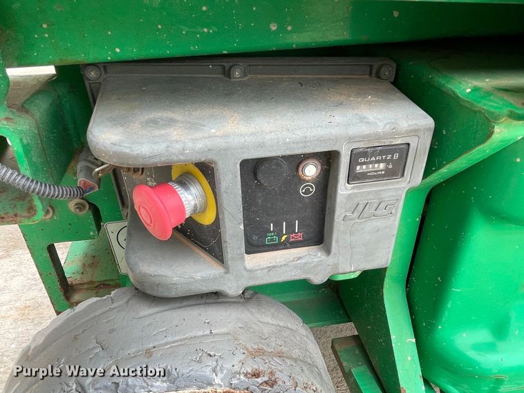 image for item DM0269 JLG 1930ES  scissor lift