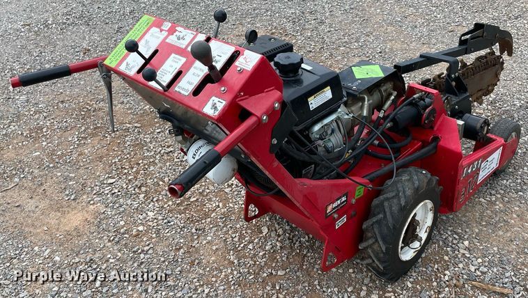 image for item DM0272 Barreto 312  trencher