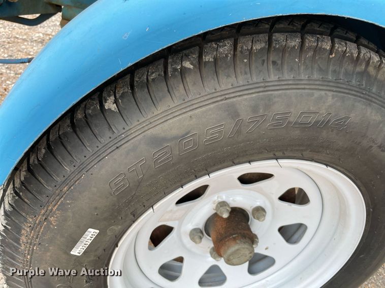 image for item DM0273 2002 Genie TMZ-34/19  boom lift