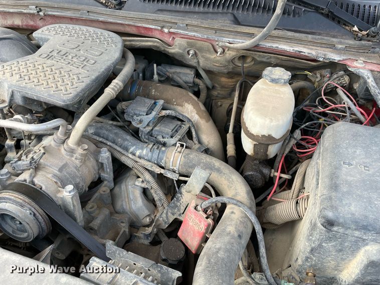 image for item DM0276 2007 Chevrolet Silverado 3500  Crew Cab flatbed pickup truck