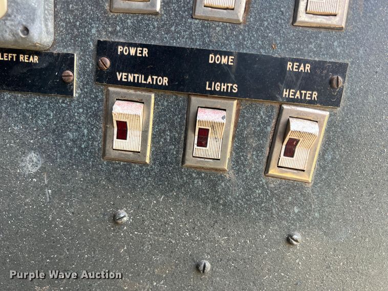 image for item DN3023 1996 Ford F350  Crew Cab rescue vehicle