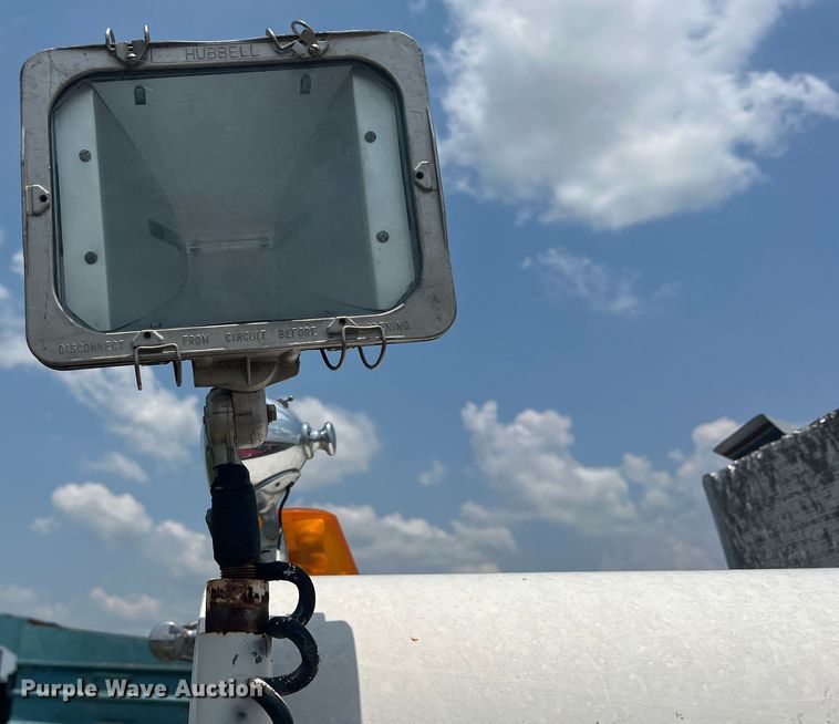 image for item DN3023 1996 Ford F350  Crew Cab rescue vehicle