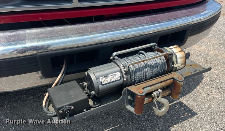 image for item DN3023 1996 Ford F350  Crew Cab rescue vehicle