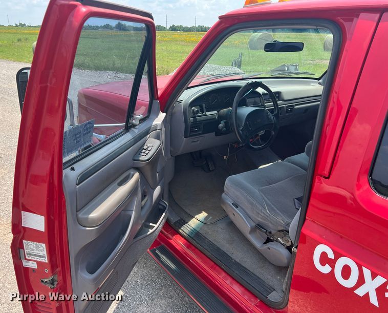 image for item DN3023 1996 Ford F350  Crew Cab rescue vehicle