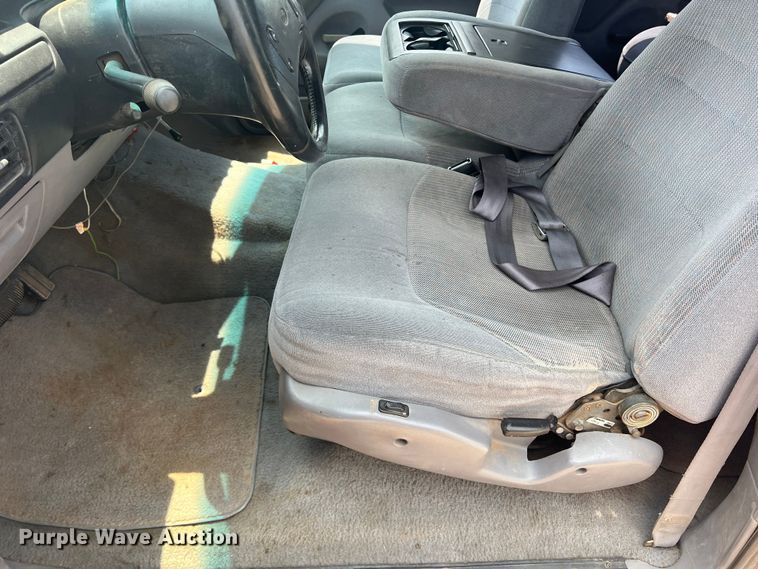 image for item DN3023 1996 Ford F350  Crew Cab rescue vehicle