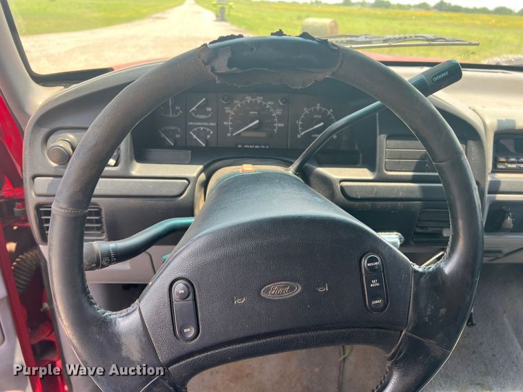 image for item DN3023 1996 Ford F350  Crew Cab rescue vehicle