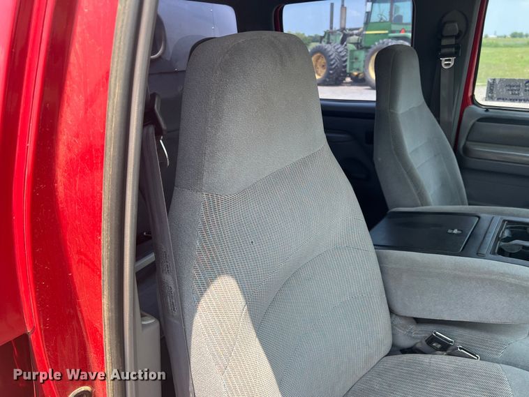 image for item DN3023 1996 Ford F350  Crew Cab rescue vehicle